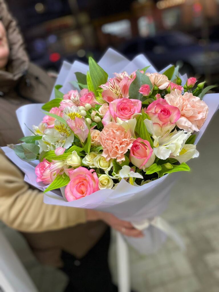 Отзыв от Роман на сайте FlowLove